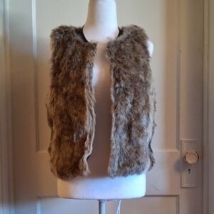 Mossimo Supply Co. Brown Faux Fur Vest